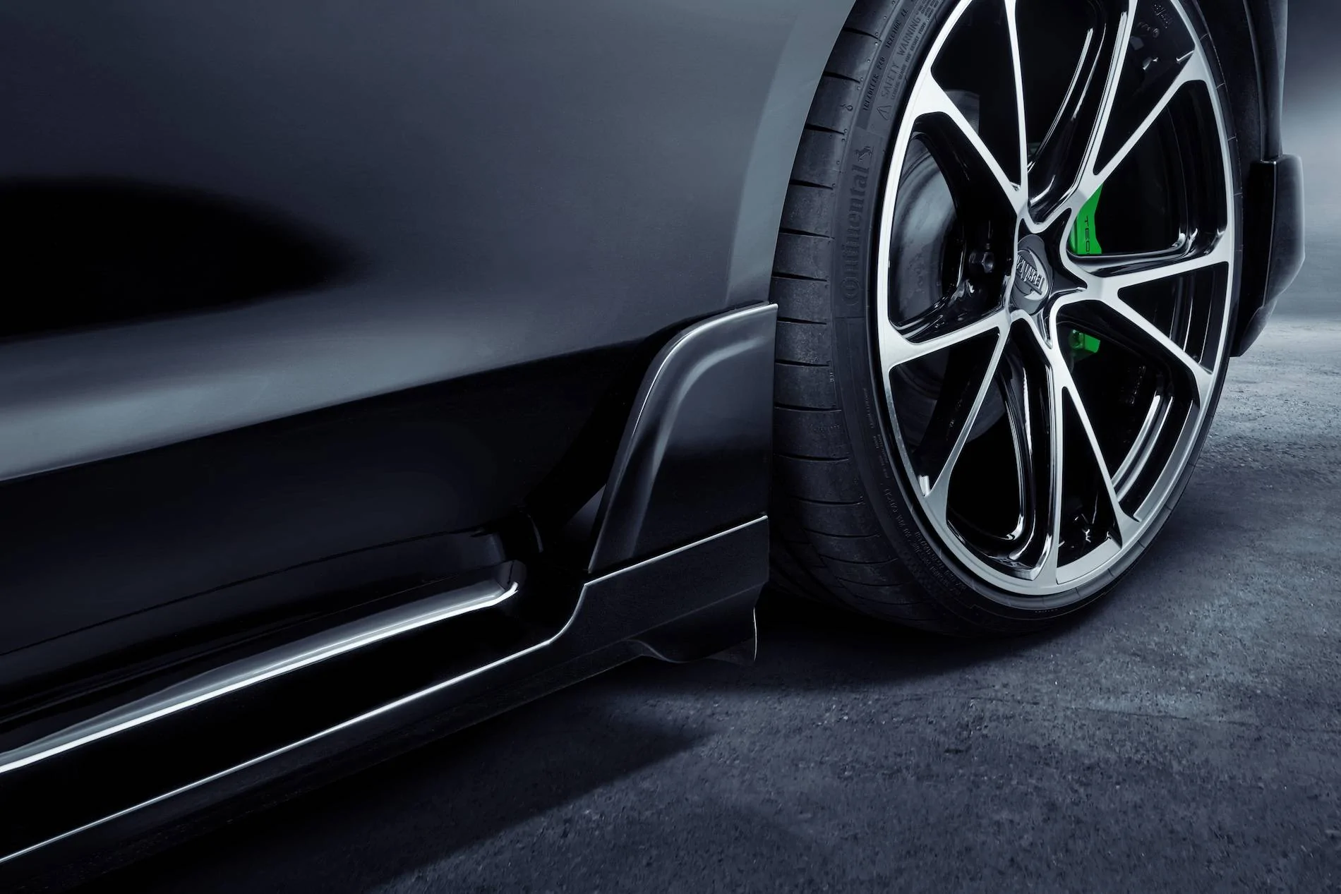 Porsche Taycan TECHART Porsche Taycan Carbon Aerokit Released TECHART_Aerokit_23