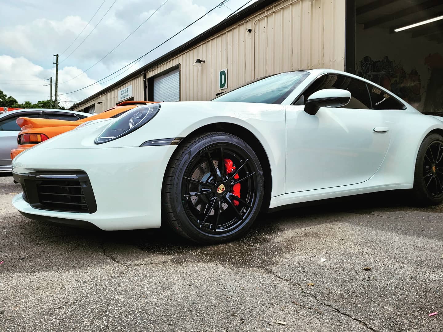 Porsche Taycan Brake Vinyl Needed IMG_6868.JPG