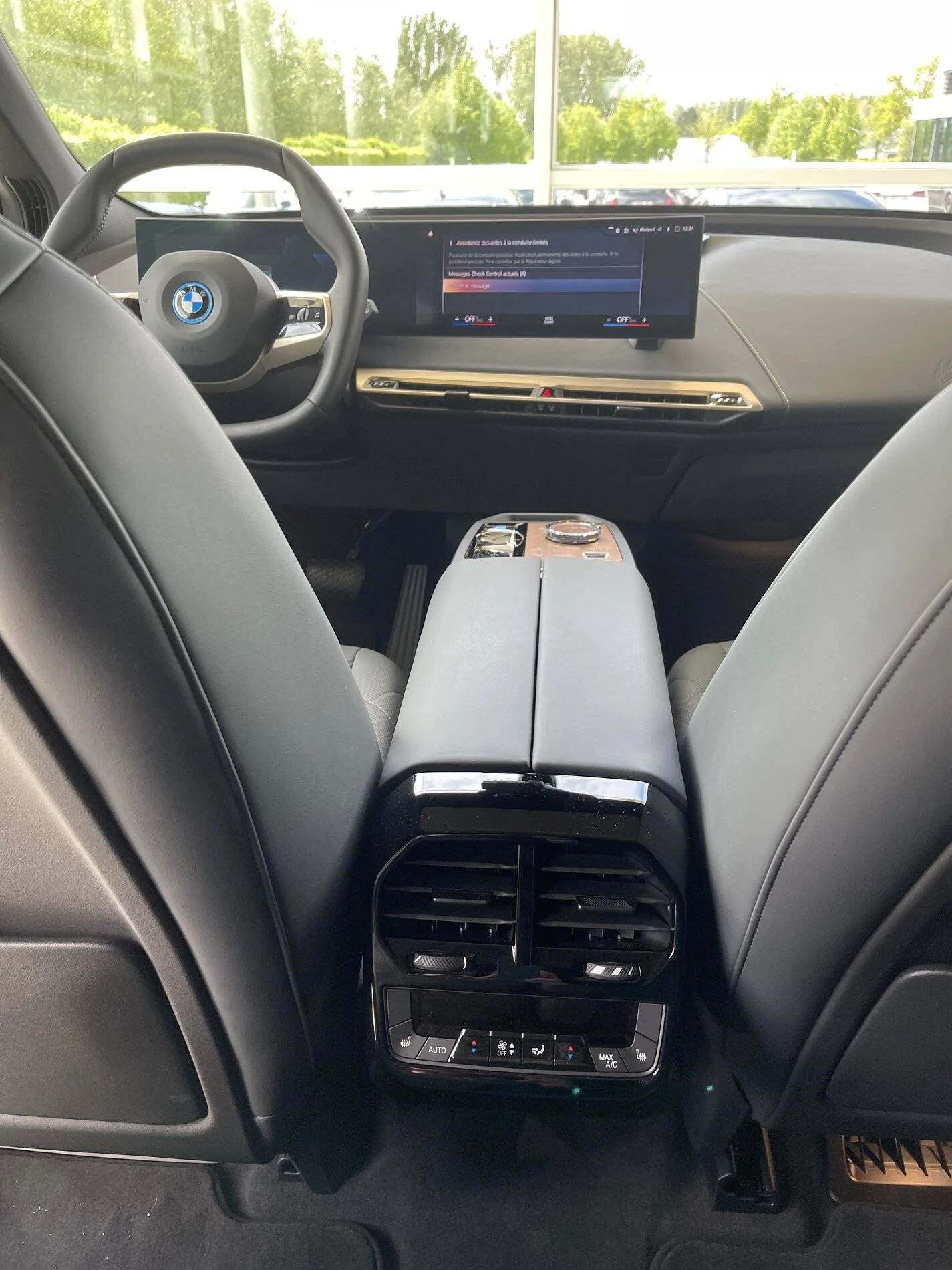 Porsche Taycan BMW i4 and iX in person 61866AB3-CC63-4D07-8644-1A67F7E4CC5D