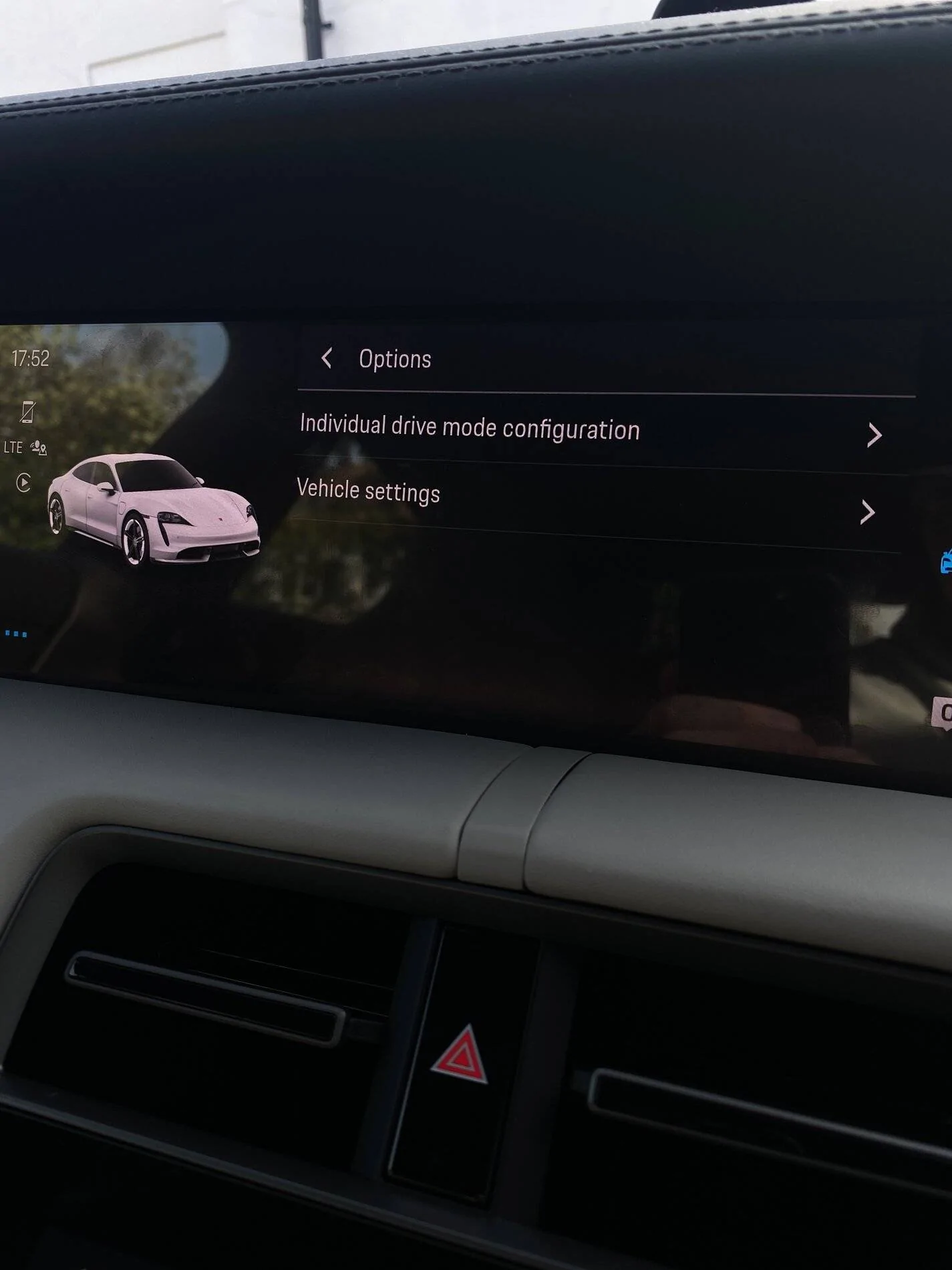 Porsche Taycan Range drive mode configuration option missing imag