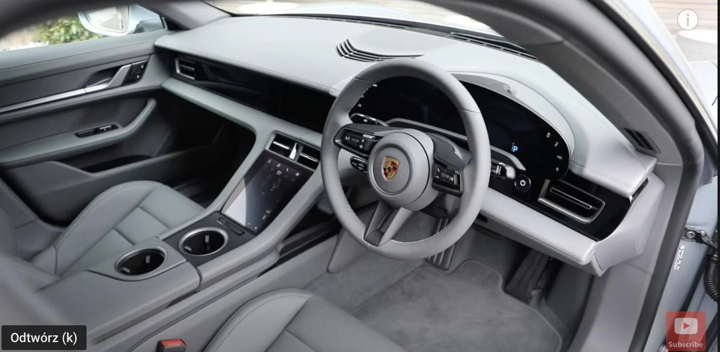 Porsche Taycan Interior color 2291E0DC-9CCD-4261-A9F2-C9DB12D2ED2F