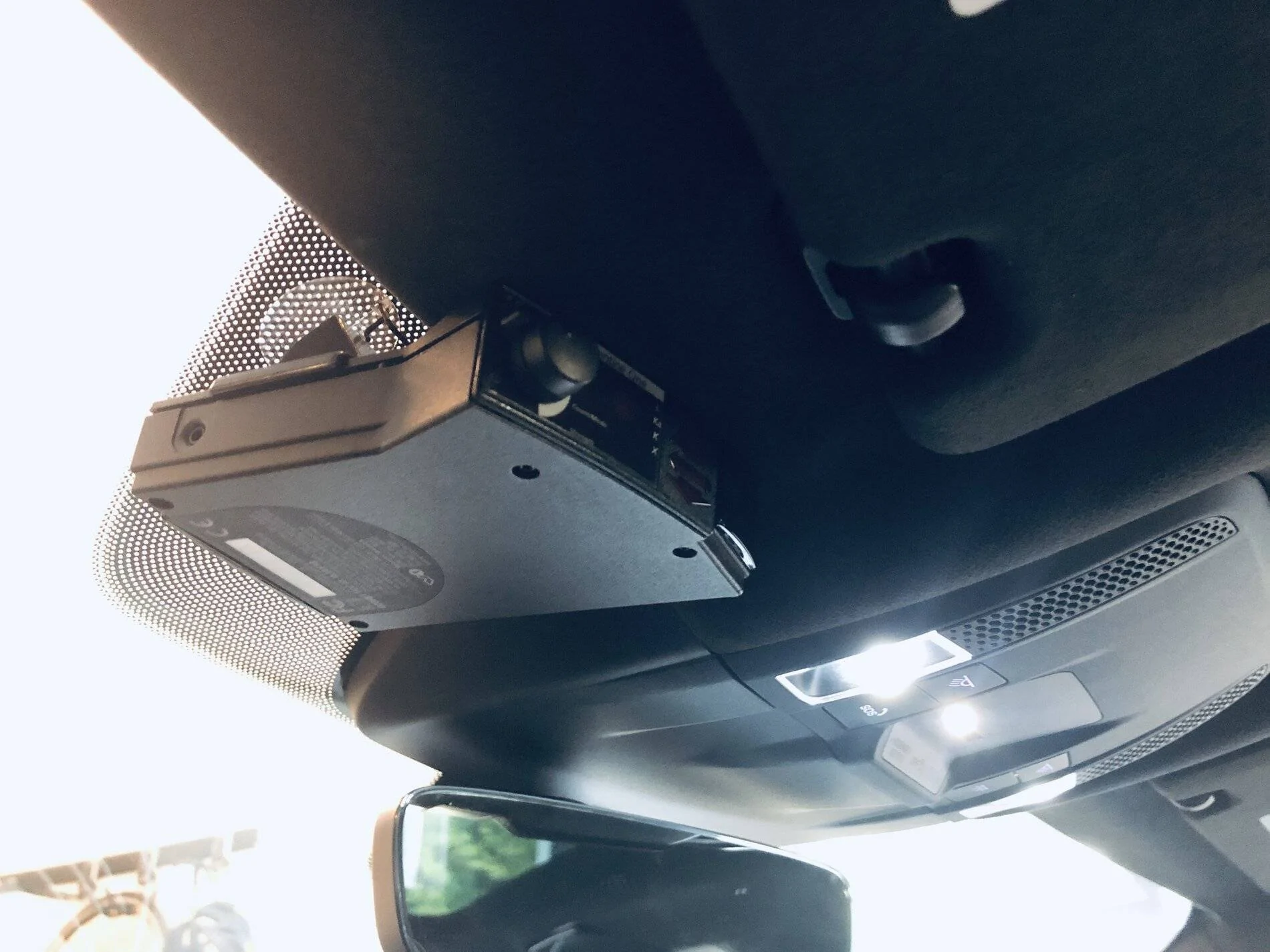 Porsche Taycan MirrorTap / Blendmount install for Uniden R7, with pics! CCA8EF20-5601-490F-B3C7-C048B9307932
