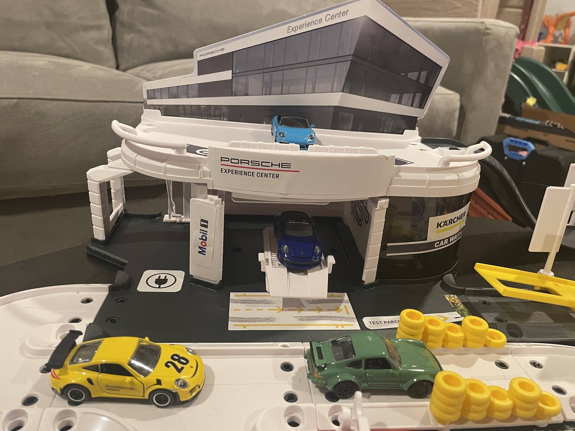 Porsche Taycan LEGO EV comes with Tachometer 0F92CC79-9708-4EC3-88BC-4B33D45BC83D