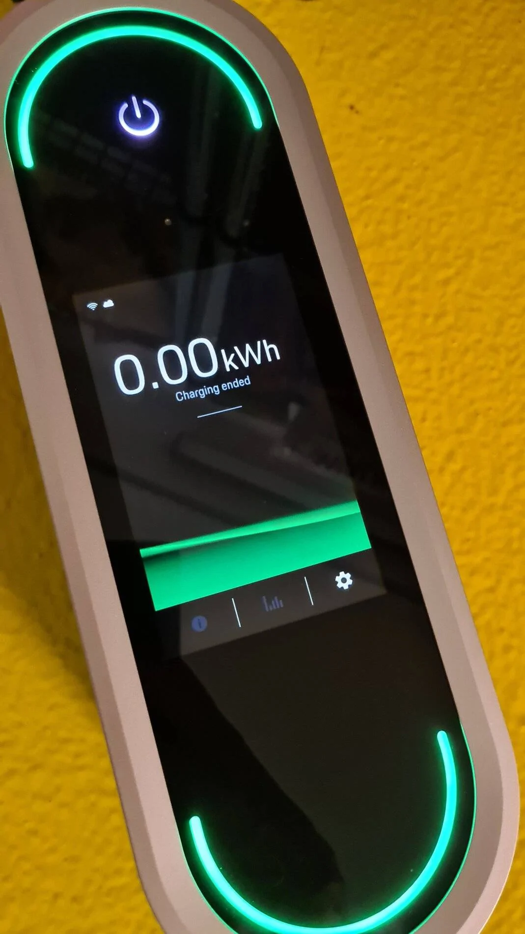 Porsche Taycan Help, "charging ended" before it began 20210817_204329