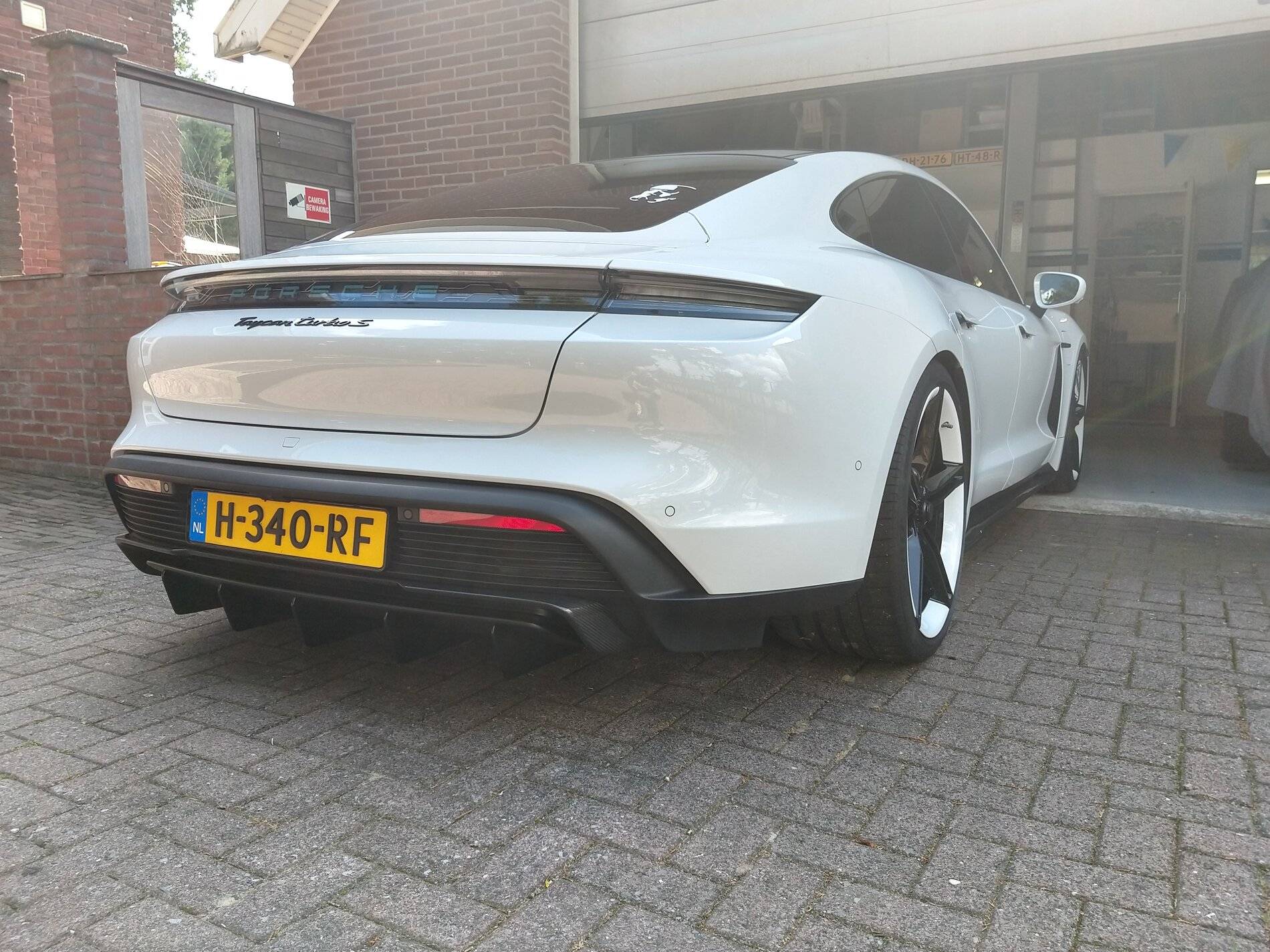 Porsche Taycan Aftermarket rear diffuser IMG_20210814_121521854_HDR
