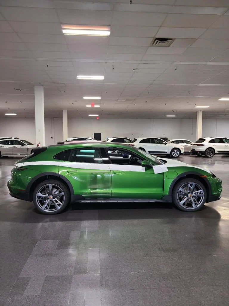 Porsche Taycan Taycan Waiting Room: Who has ordered and a delivery date? tcc