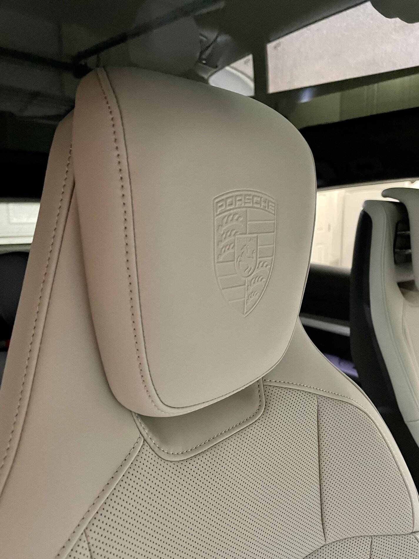 Porsche Taycan Delivery! Taycan Cross Turismo 4S - Neptune Blue - Black/Chalk 9C60CFC4-2879-49D8-9BD5-C196C383B2EB