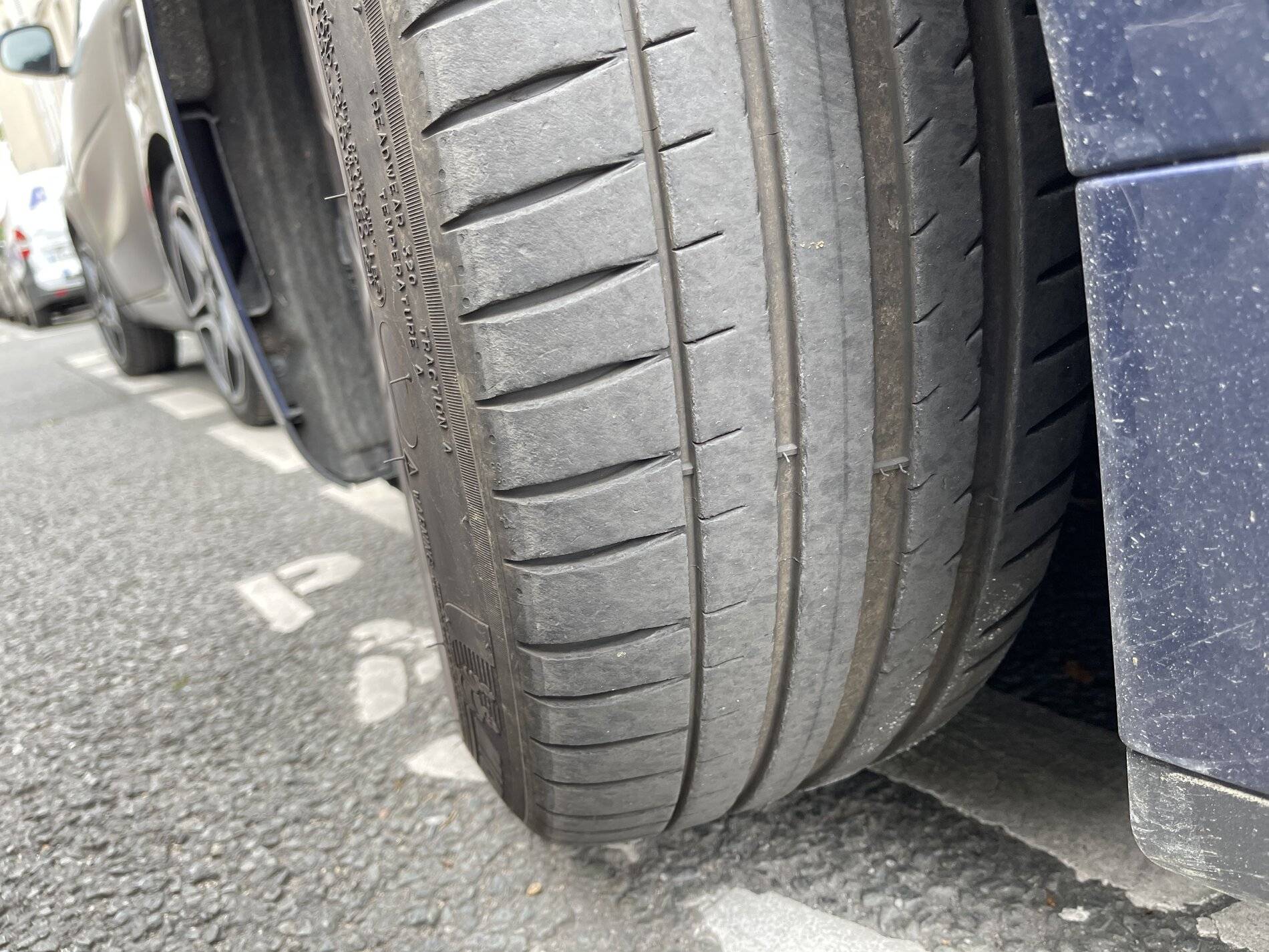 Porsche Taycan Do I have to change my tires?! 531EDBB8-AF82-480B-930D-CEBE55EB0C34