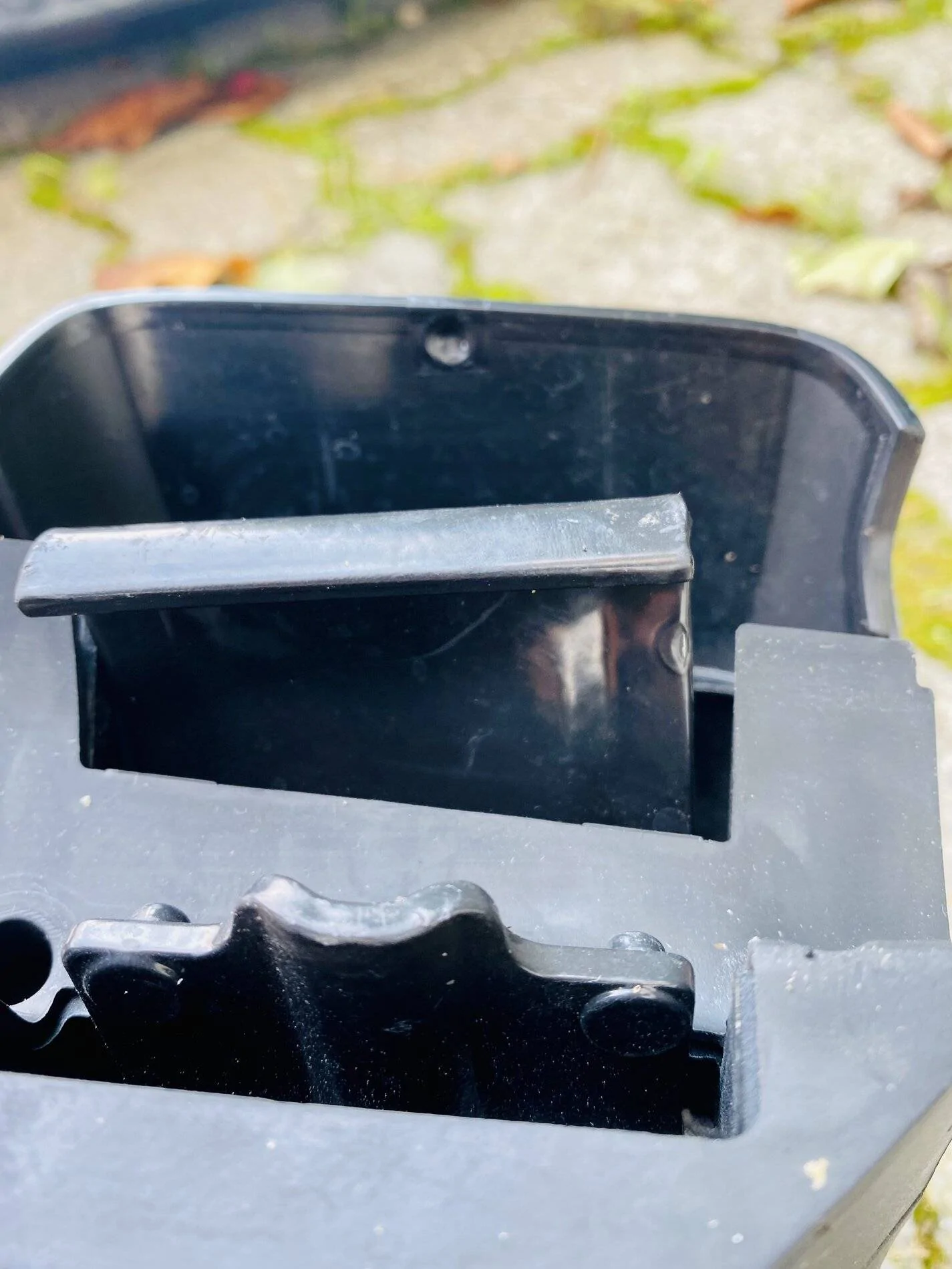 Porsche Taycan Anyone got the Porsche roof bars and box? 8C7FFDF5-924F-49AD-88DB-866F5E0A2343