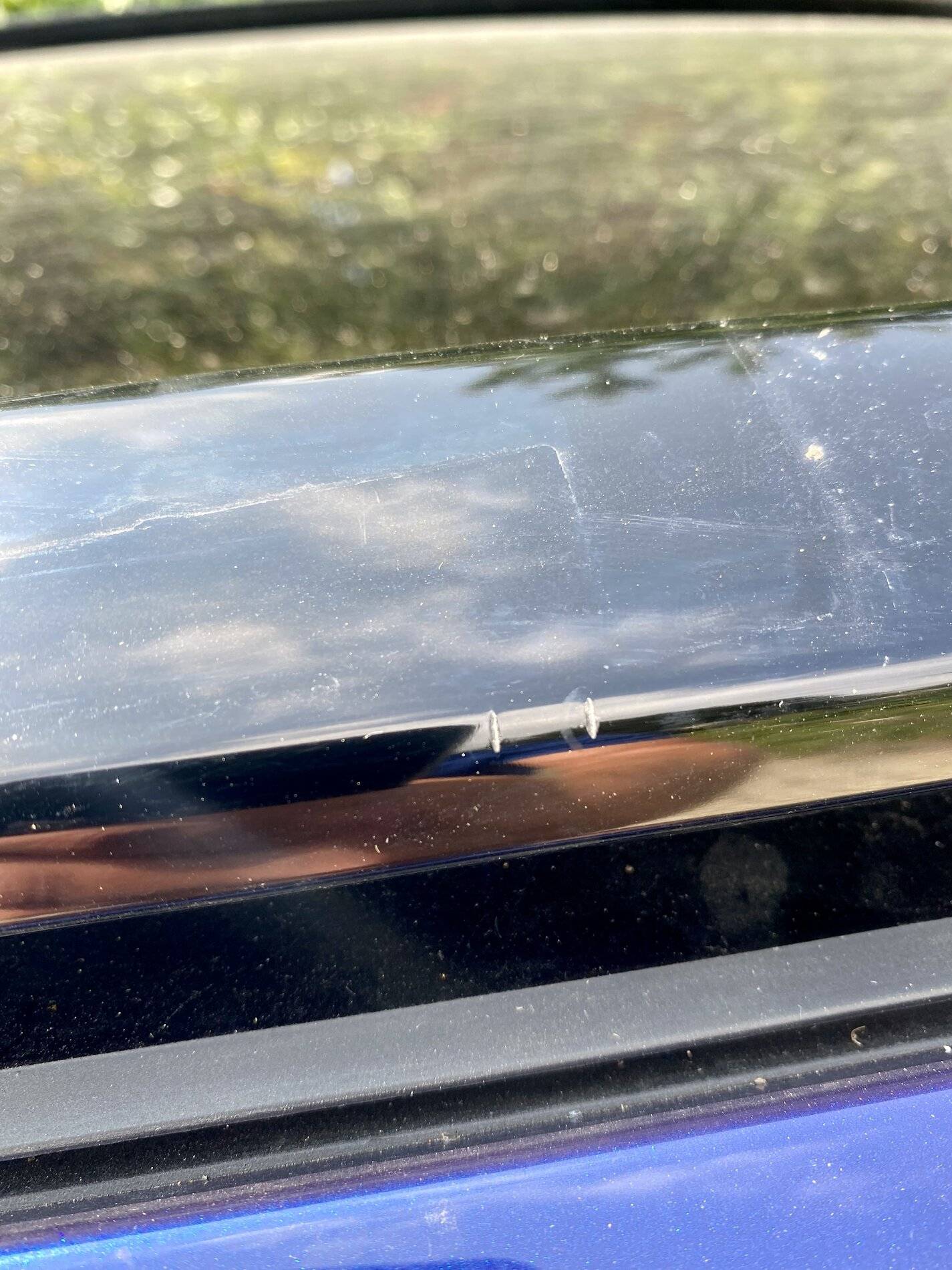 Porsche Taycan Anyone got the Porsche roof bars and box? 94E6C6A9-F1C0-485C-8C47-B8DDE1DBED29