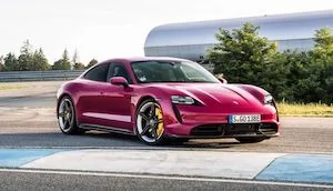 Porsche Taycan seats with memory package vs. driver memory package 2022 Taycan
