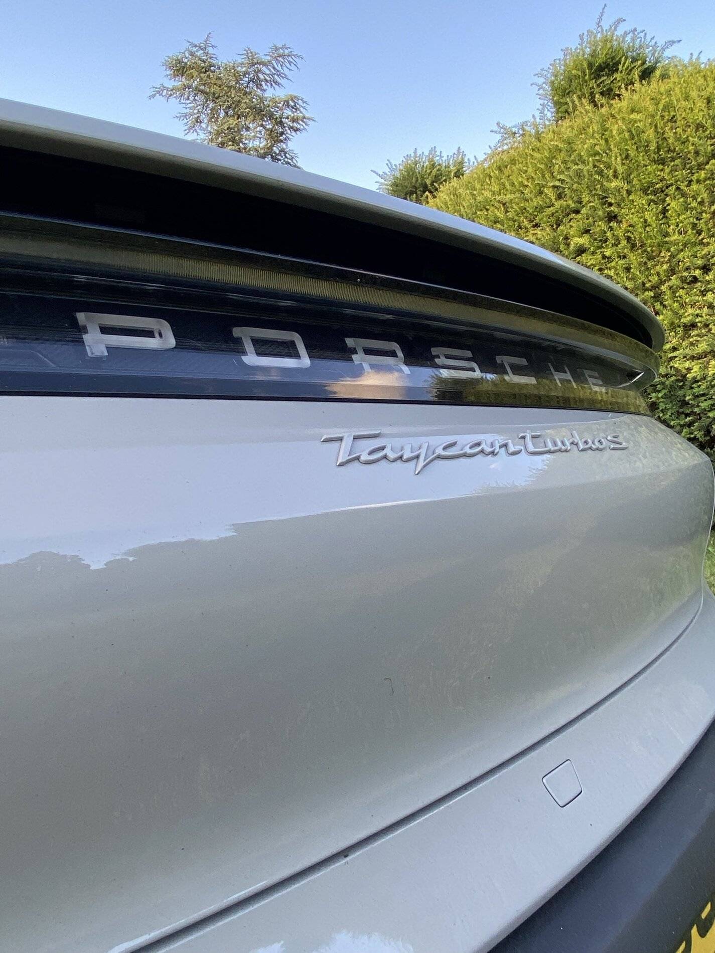 Porsche Taycan DEAD 12 V BATTERY 4S CT 5 DAYS OLD 300 MILES IMG_3442
