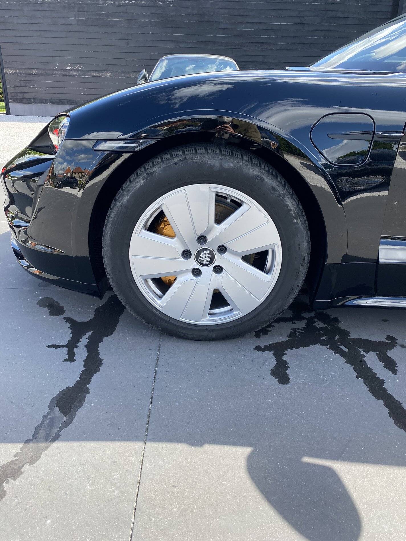 Porsche Taycan Here she is B39D85A4-B88C-4F45-A628-104742418DAC