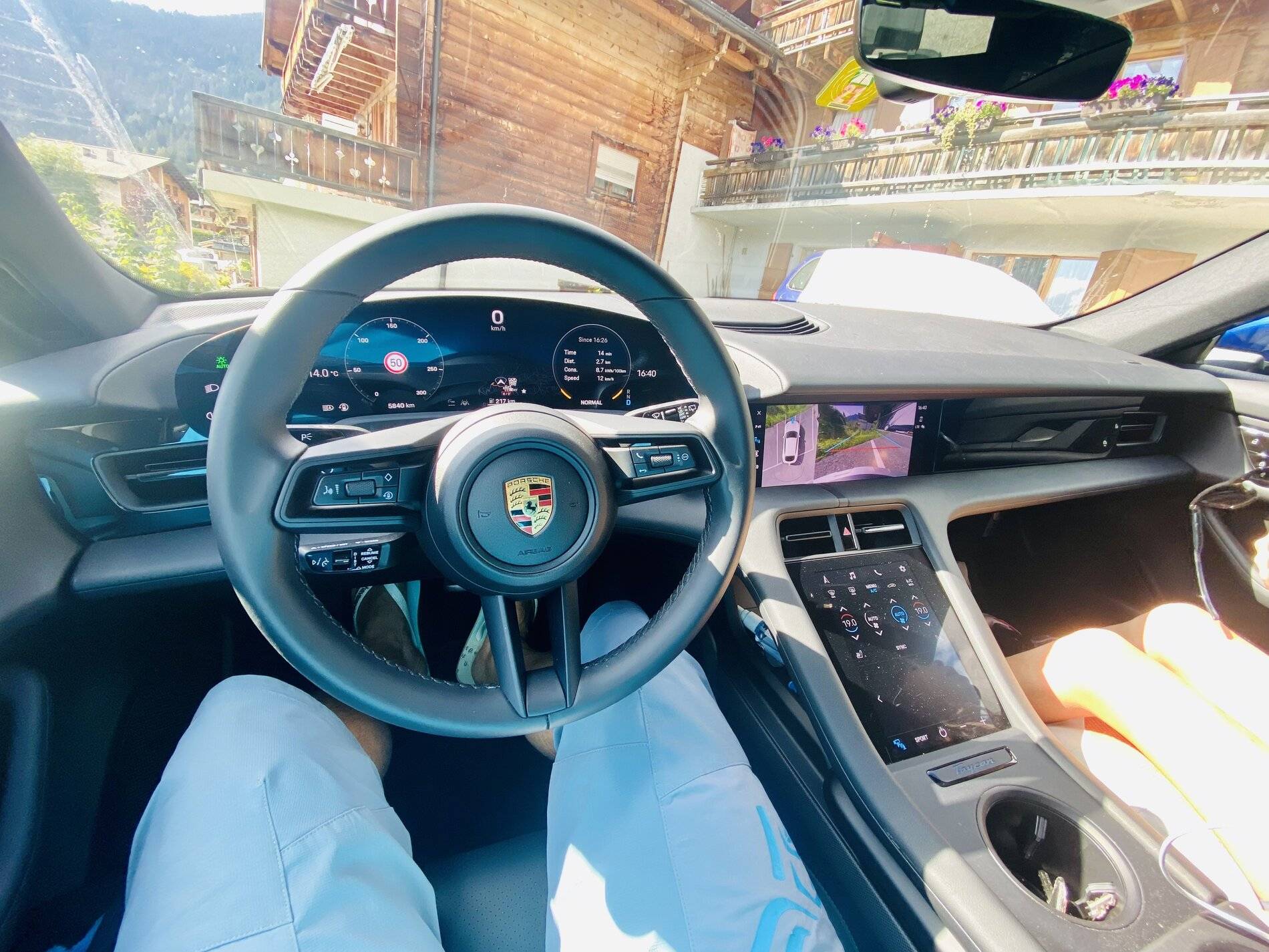 Porsche Taycan Regret Standard Interior? DC68EA5D-8A98-4E14-849A-B944079B1EB7