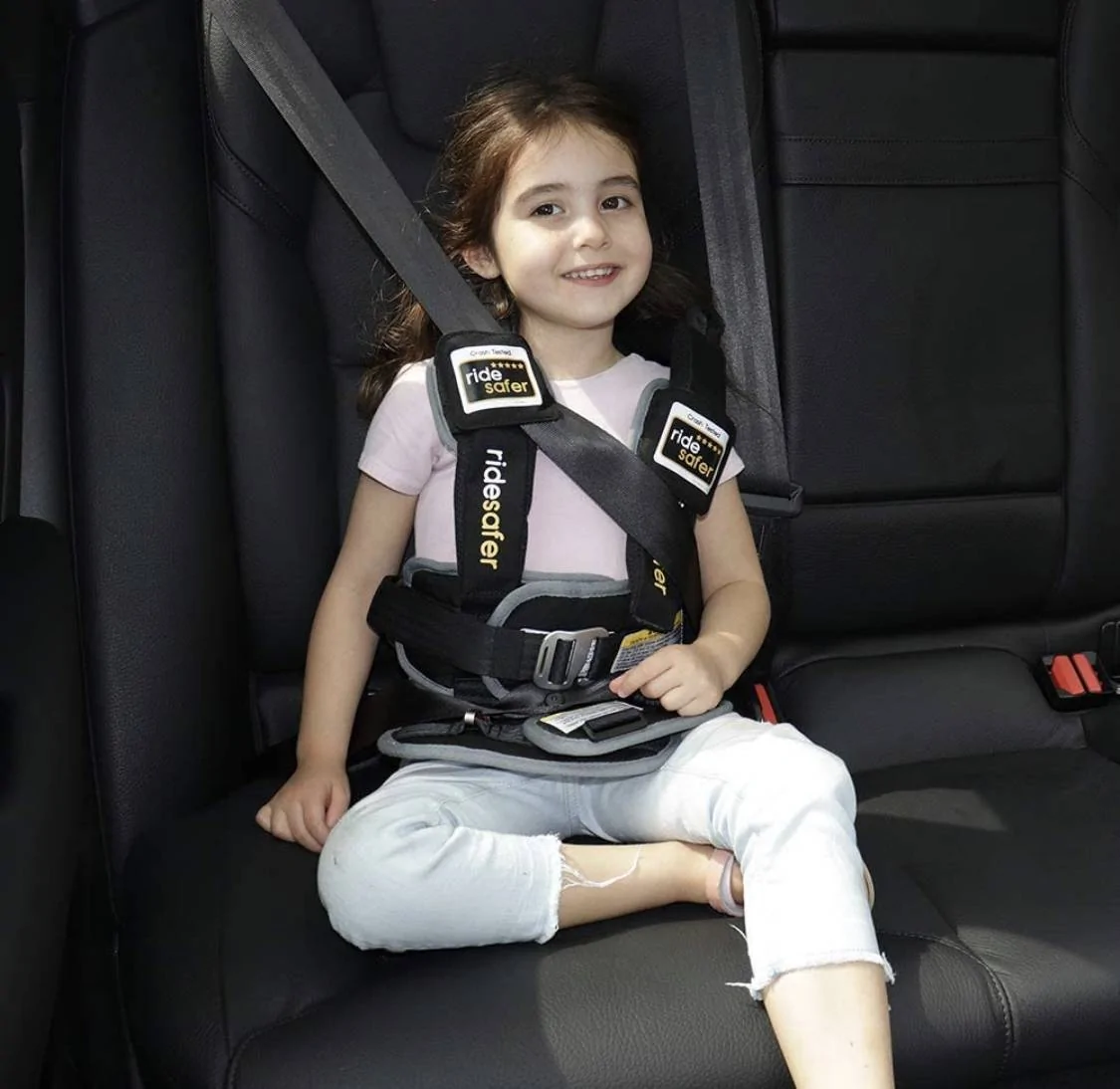 Porsche Taycan Car Seats for 8 year old and 6 year old 5551F219-1ECF-4FC8-8A7C-716AB3E17E0E