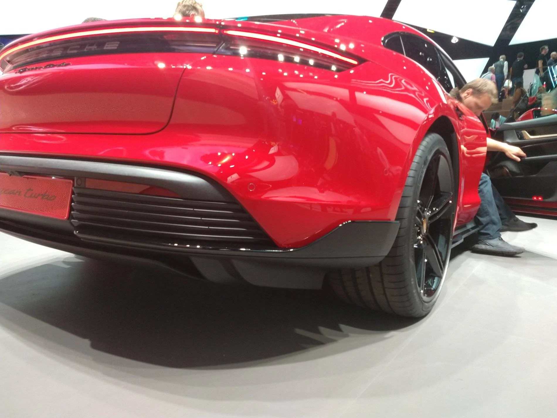 Porsche Taycan Sport Design Package? IMG_20190916_144628477