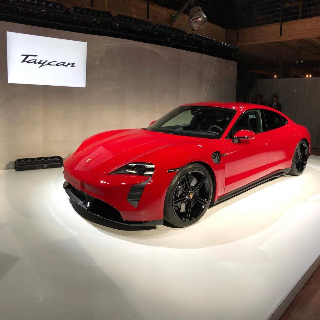 Porsche Taycan CARMINE RED Taycan Club 79476344_845967022490831_7705261348455352223_n