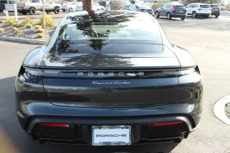 Porsche Taycan VOLCANO GREY Taycan Club VOLCANO GREY Taycan5
