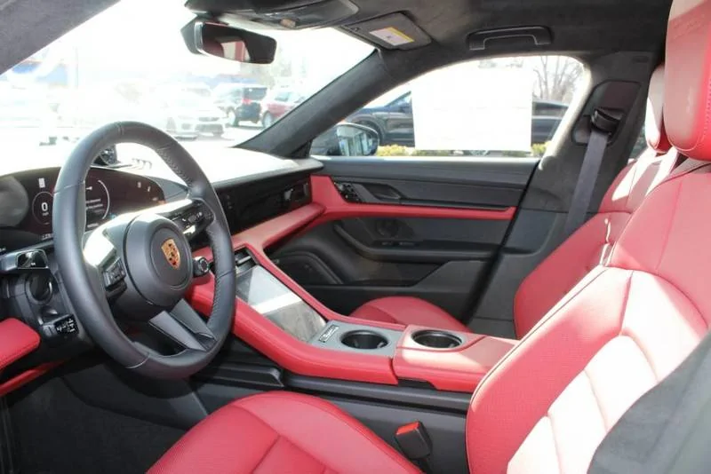 Porsche Taycan VOLCANO GREY Taycan Club VOLCANO GREY Taycan7