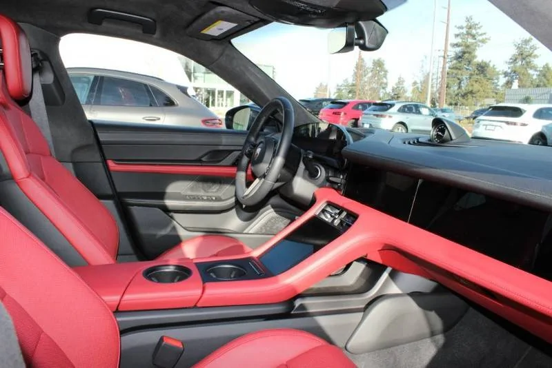 Porsche Taycan VOLCANO GREY Taycan Club VOLCANO GREY Taycan11