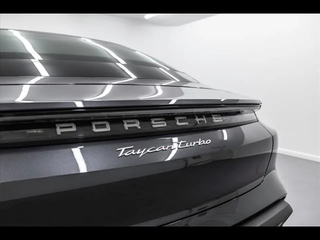 Porsche Taycan VOLCANO GREY Taycan Club Volcano Grey Porsche Taycan Turbo7