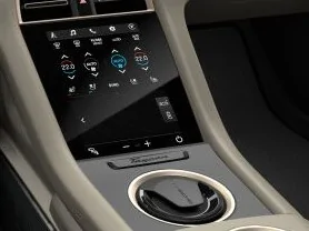 Porsche Taycan Porsche Taycan Configurator Online. Share Your Build! iris (23)~2