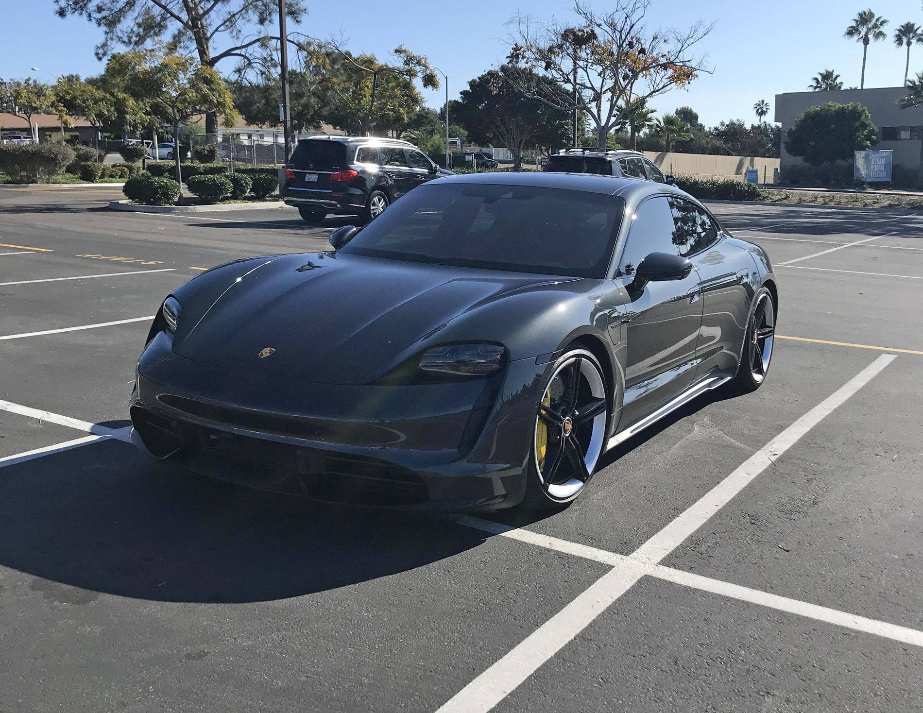 Porsche Taycan VOLCANO GREY Taycan Club Taycan Turbo Volcano Grey