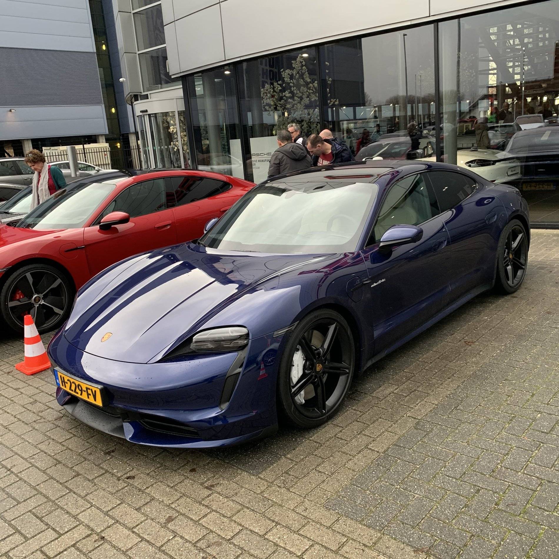 Gentian Blue Porsche Taycan Turbo Black Wheels.jpg