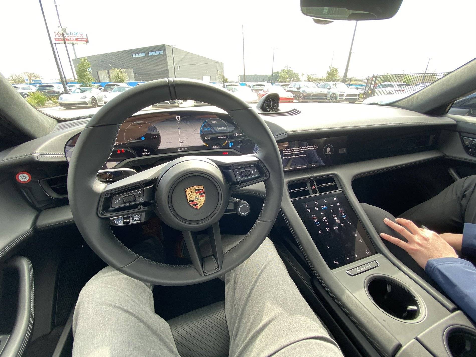 Porsche Taycan BLACK / JET BLACK Taycan Club Black Porsche Taycan Turbo 4