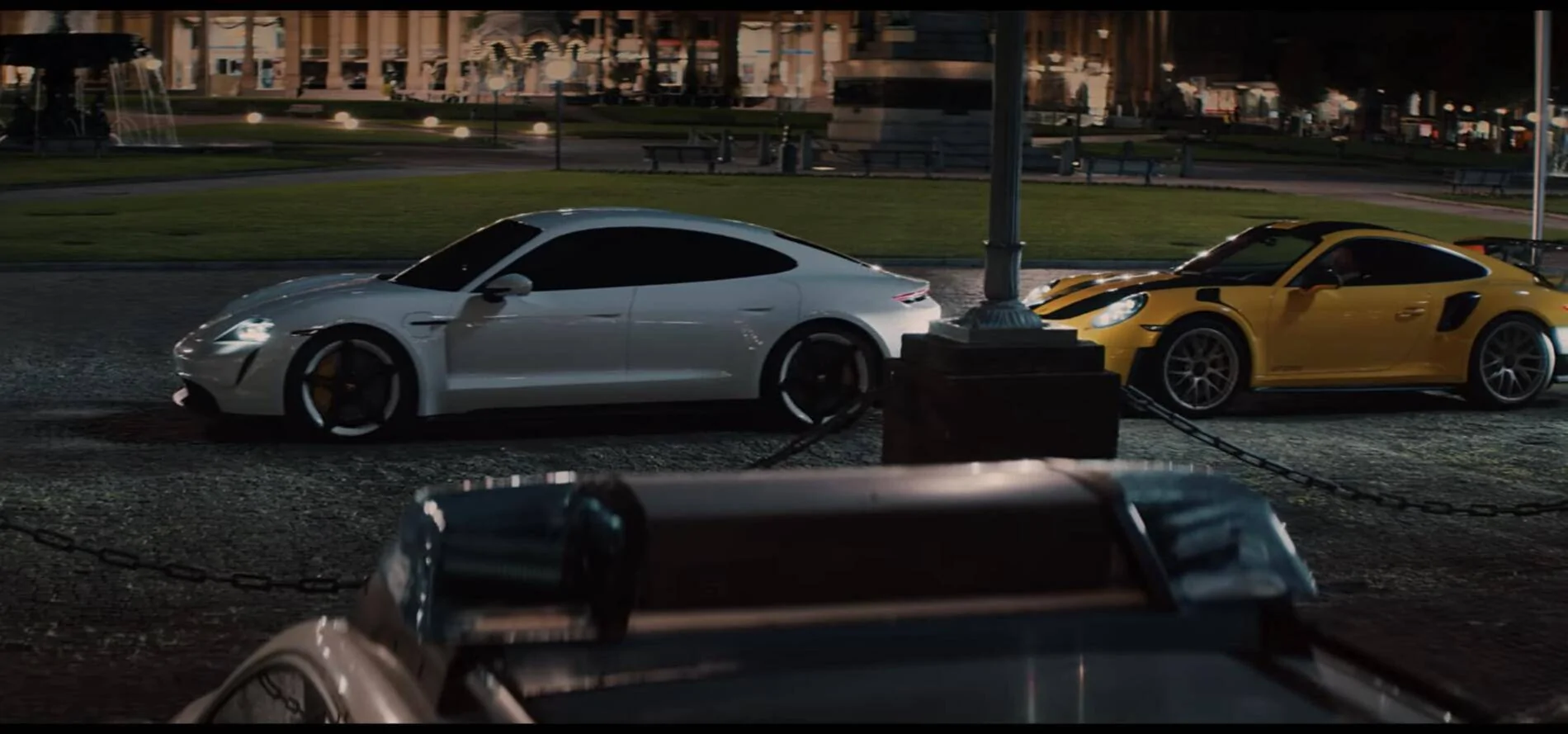 Porsche Taycan CARRARA WHITE Taycan Club Screenshot 2020-01-28 at 13.37.37