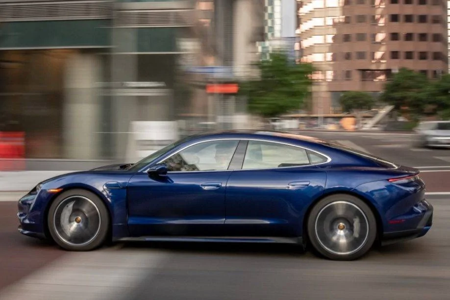 Porsche Taycan GENTIAN BLUE Taycan Club Gentian Blue Taycan in Motion