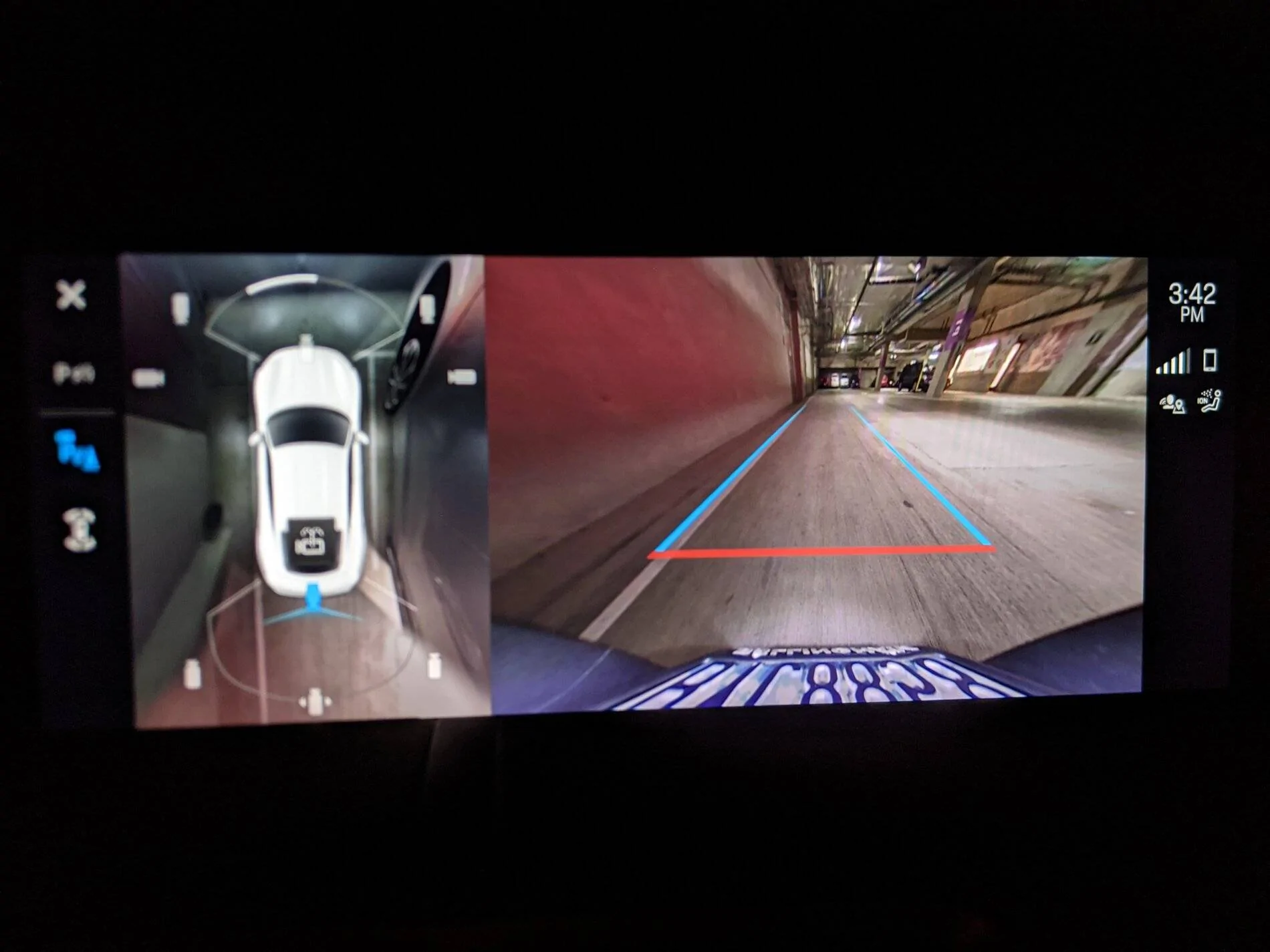 Porsche Taycan are all rear cameras this bad? PXL_20210831_224258828