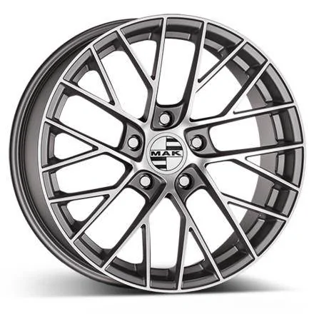 Porsche Taycan Pictures with MAK wheels? D95D7F0C-59A8-45BC-BF83-B259EE5880F0
