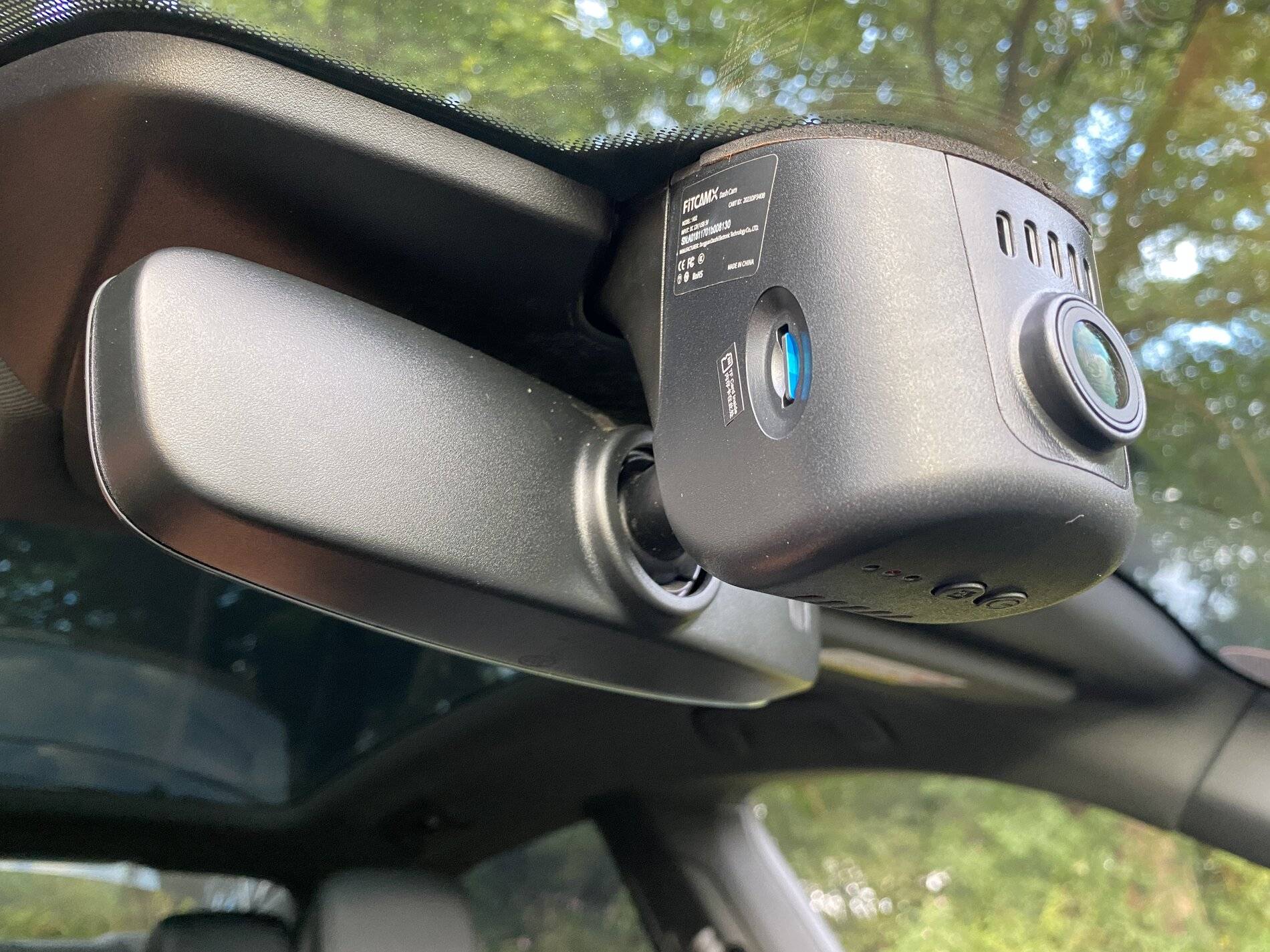 Porsche Taycan Dash cams A9C71892-7587-4610-80AA-C4053374A48C