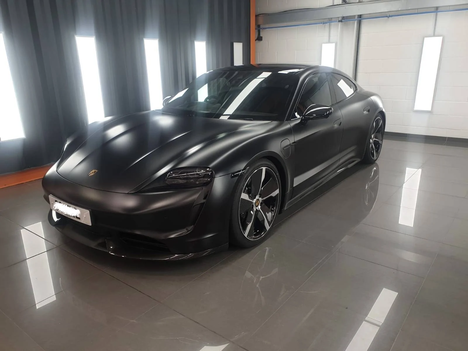 Porsche Taycan Matte/stealth PPF anyone? 74174032-3416-446B-A927-37FF3EF2E622