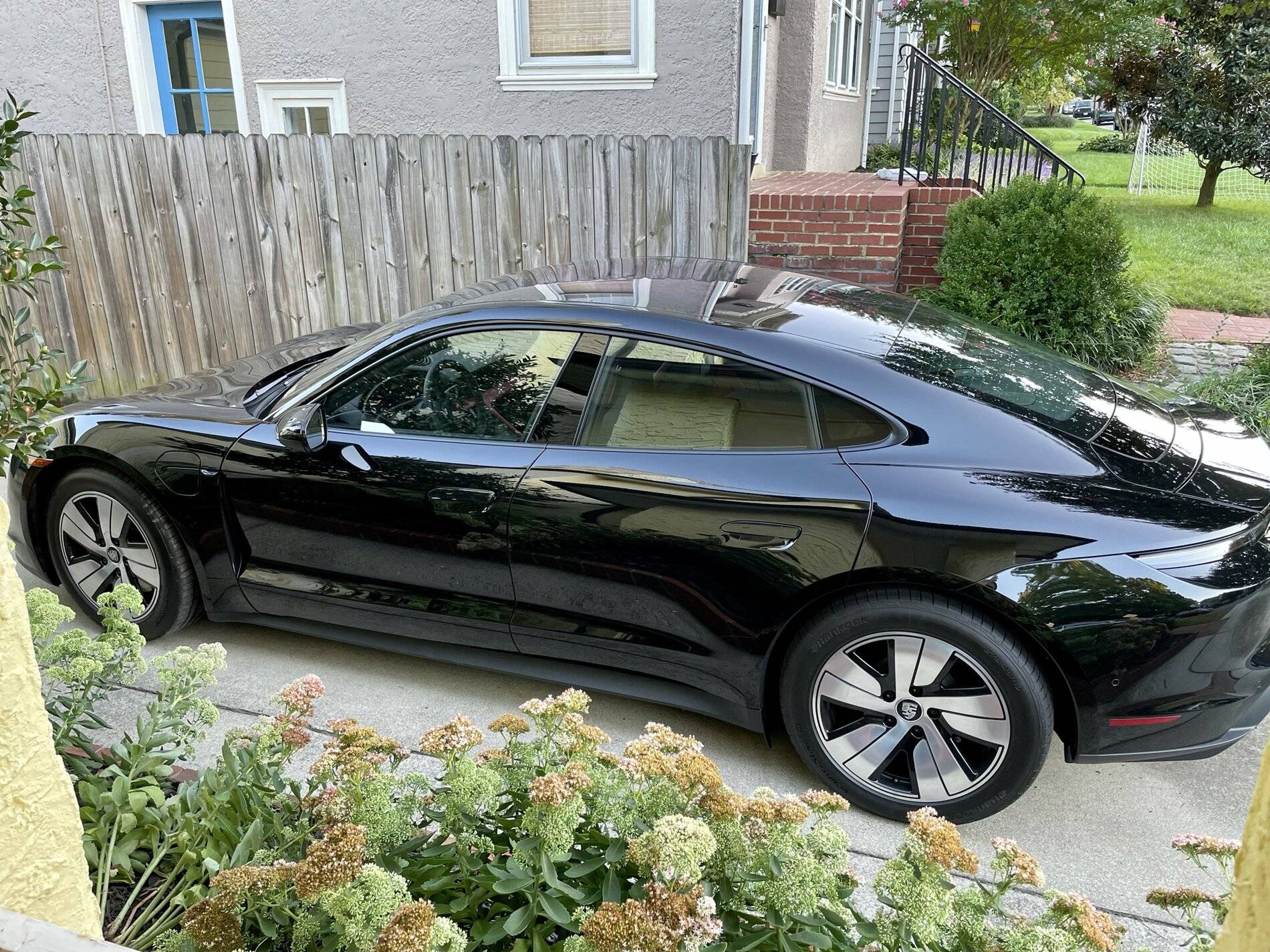 Porsche Taycan Taycan Waiting Room: Who has ordered and a delivery date? 673A2370-4FEA-4E9F-AE48-15B09A84EEFD
