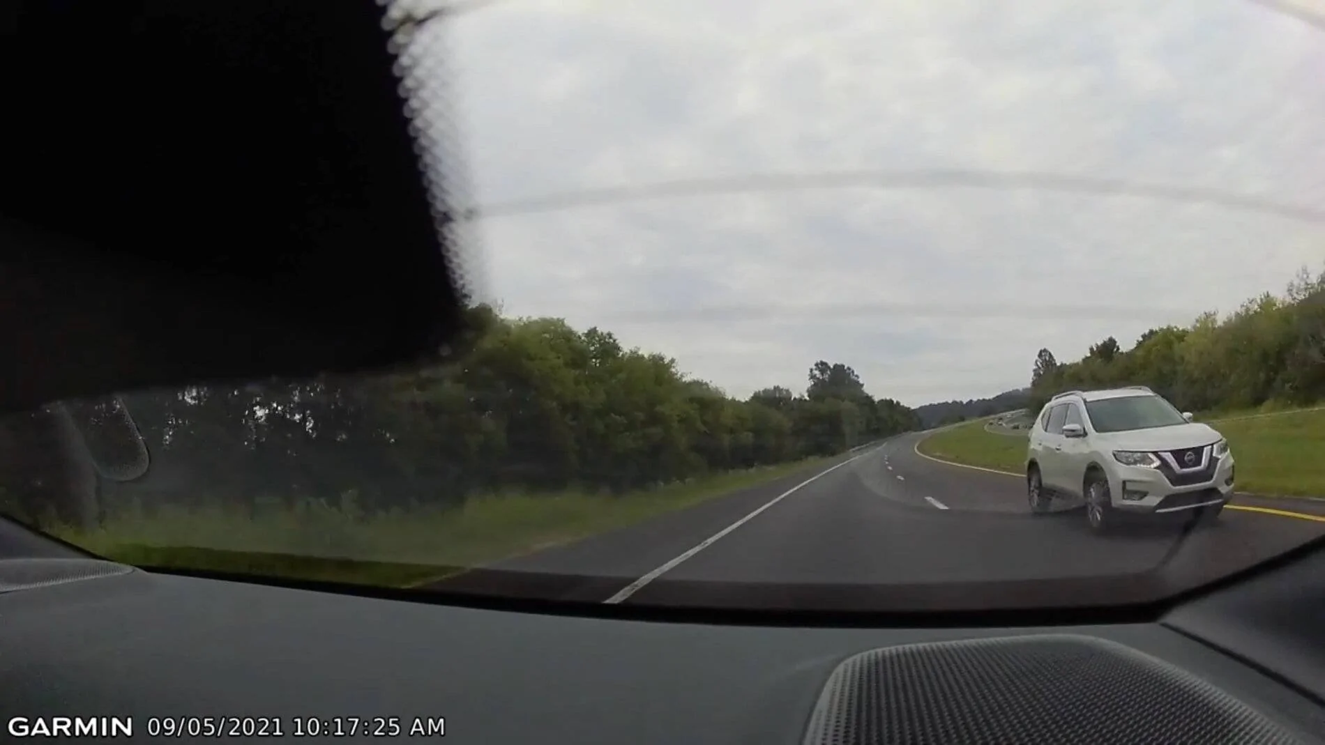 Porsche Taycan Dash cams IMG_8206
