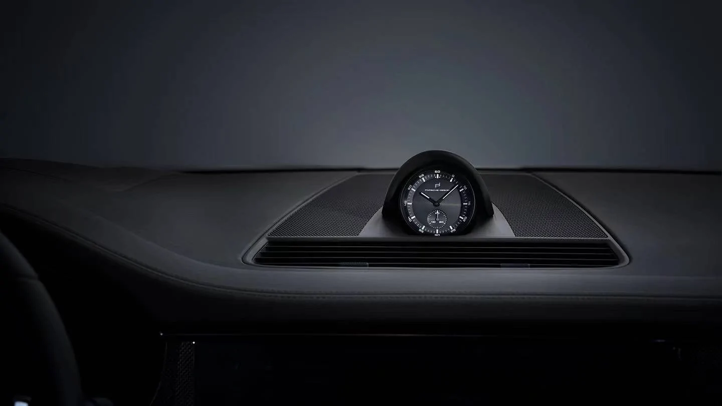 Porsche Taycan Sport chrono clock SC