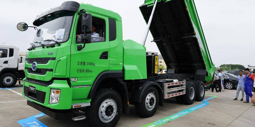 Porsche Taycan OMG Elon really does lie 0zt-elektro-lkw-electric-truck-shenzhen-02-888x444