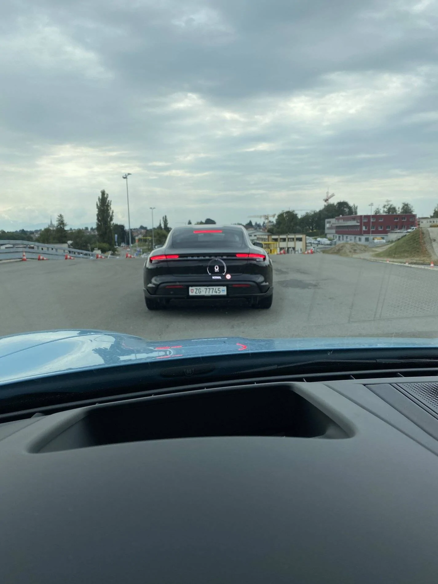 Porsche Taycan Porsche Experience Day - videos & pics 08AF383F-9606-4714-ACD0-A5221C71ADC8
