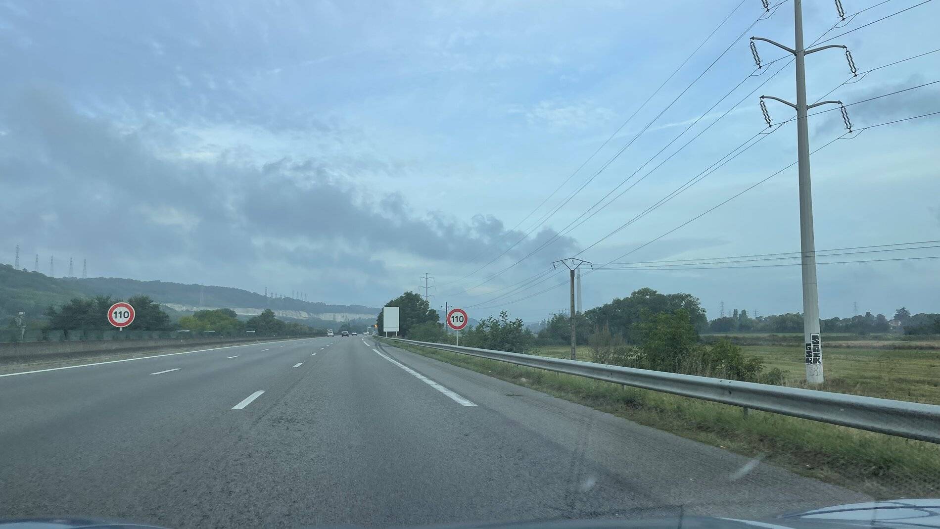 Porsche Taycan Western Europe Taycan road-trip report tempImagegeGDYn