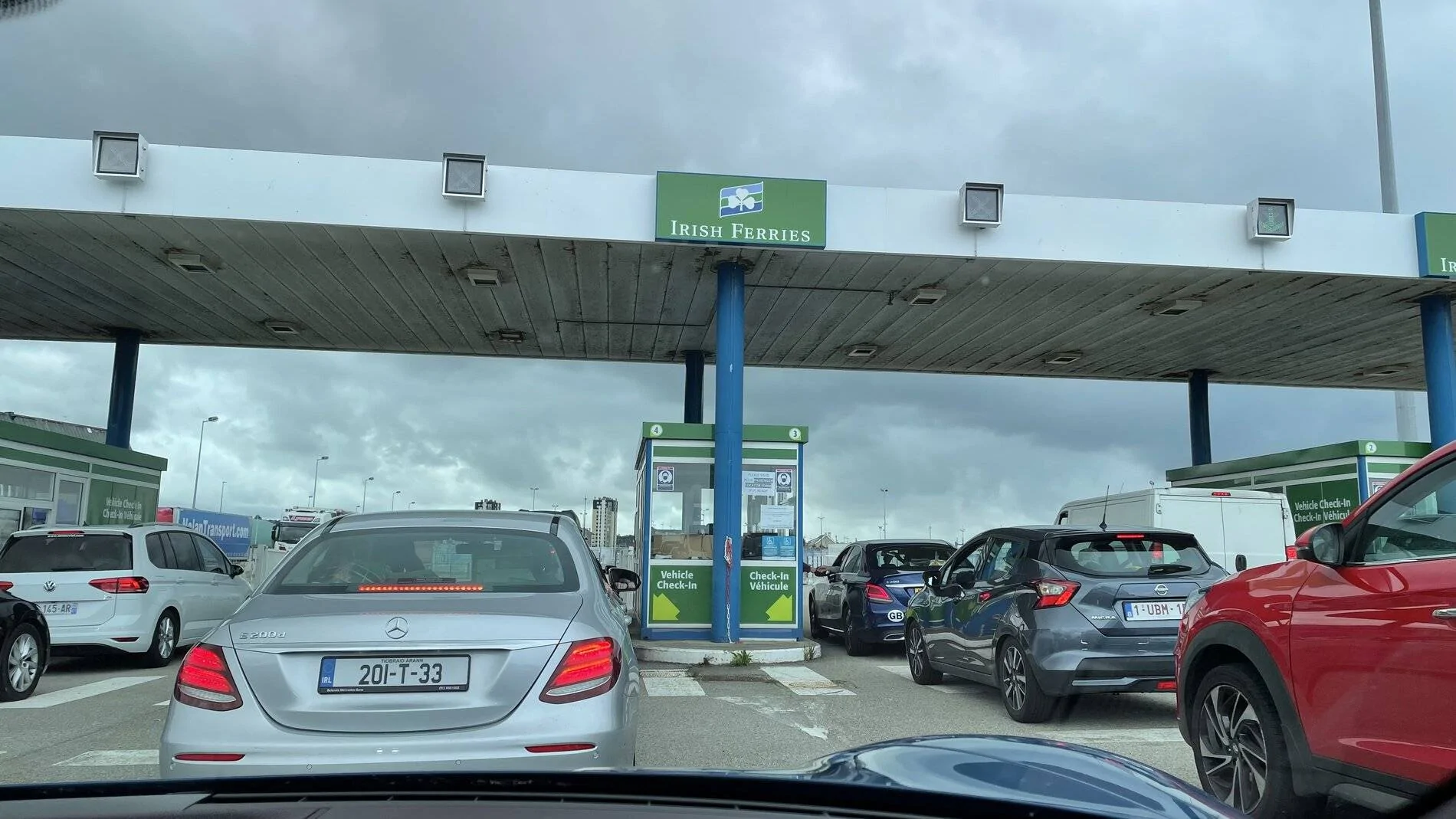 Porsche Taycan Western Europe Taycan road-trip report tempImage1FpheC