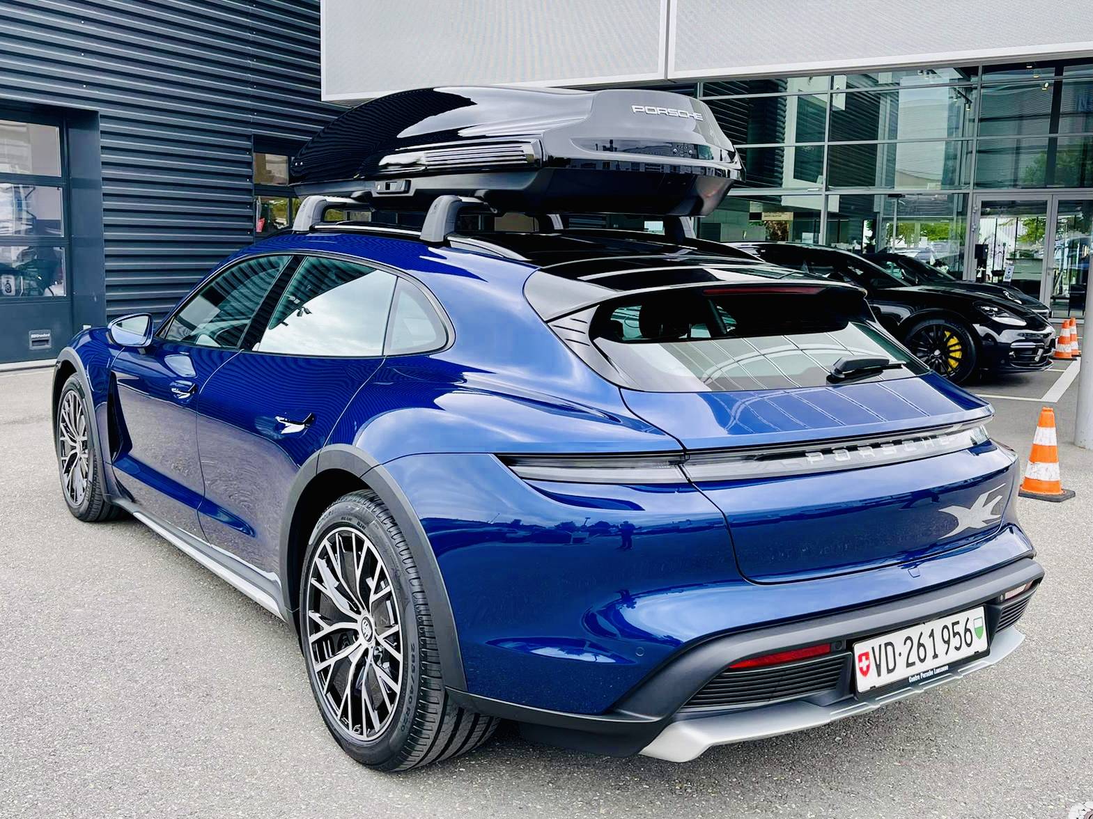 Porsche Taycan Have I made the right choices? (Too much time to think whilst waiting) D1A64887-D619-42AD-969C-440C9CCAAB1D