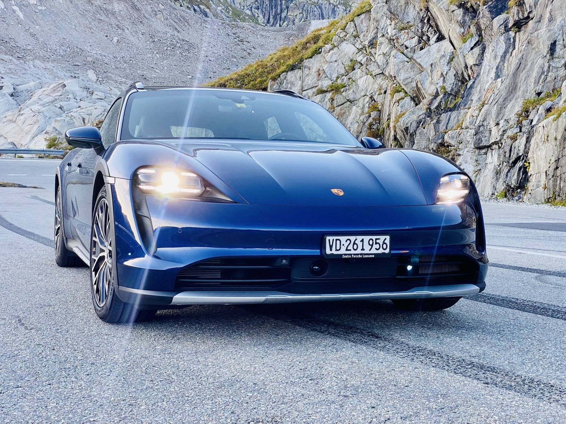 Porsche Taycan Western Europe Taycan road-trip report A1B0D823-8256-4A00-AB6F-55874DB6A21A