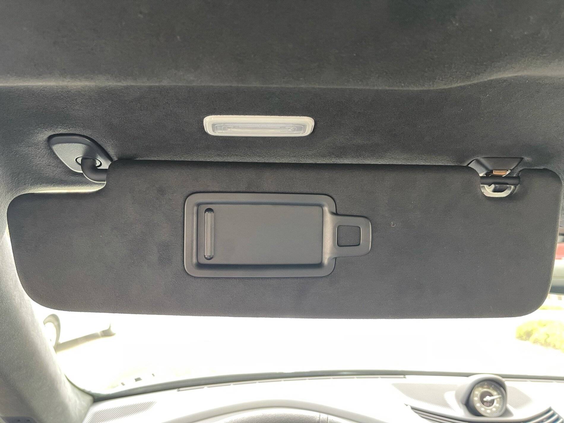 Porsche Taycan Are Taycan's vanity mirrors unusually small? A7232C11-5A5C-4093-AACC-C03C89C30505 2.JPG