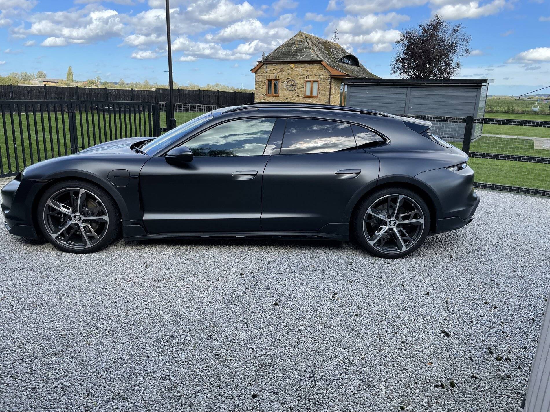 Porsche Taycan One week with my 4S CT 7338B328-2804-4890-BA4F-FC71C3E15468