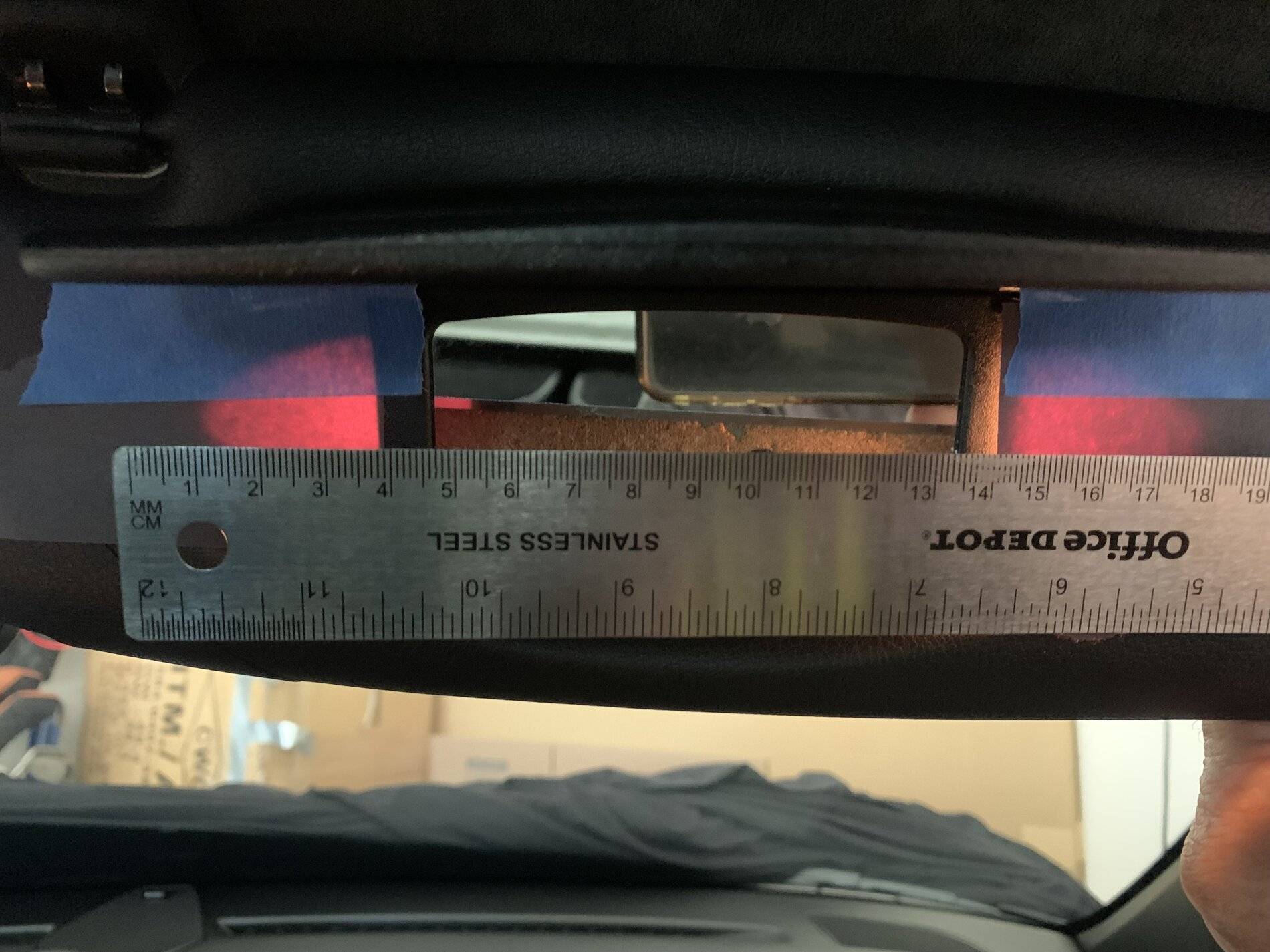 Porsche Taycan Are Taycan's vanity mirrors unusually small? 3B83DB35-27A5-49FB-BEF6-4BF34825D748