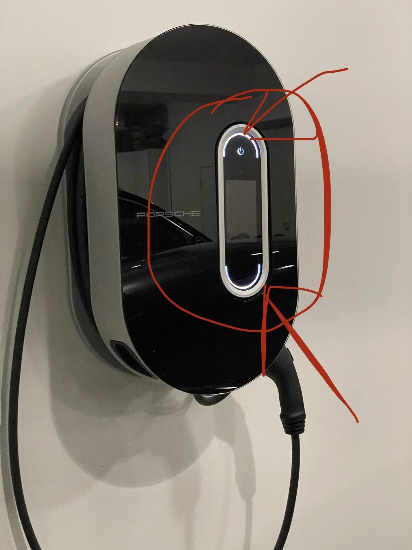 Porsche Taycan Porsche Mobile Charger Connect (PMCC) - LED light always on when turned "off"? IMG_9312