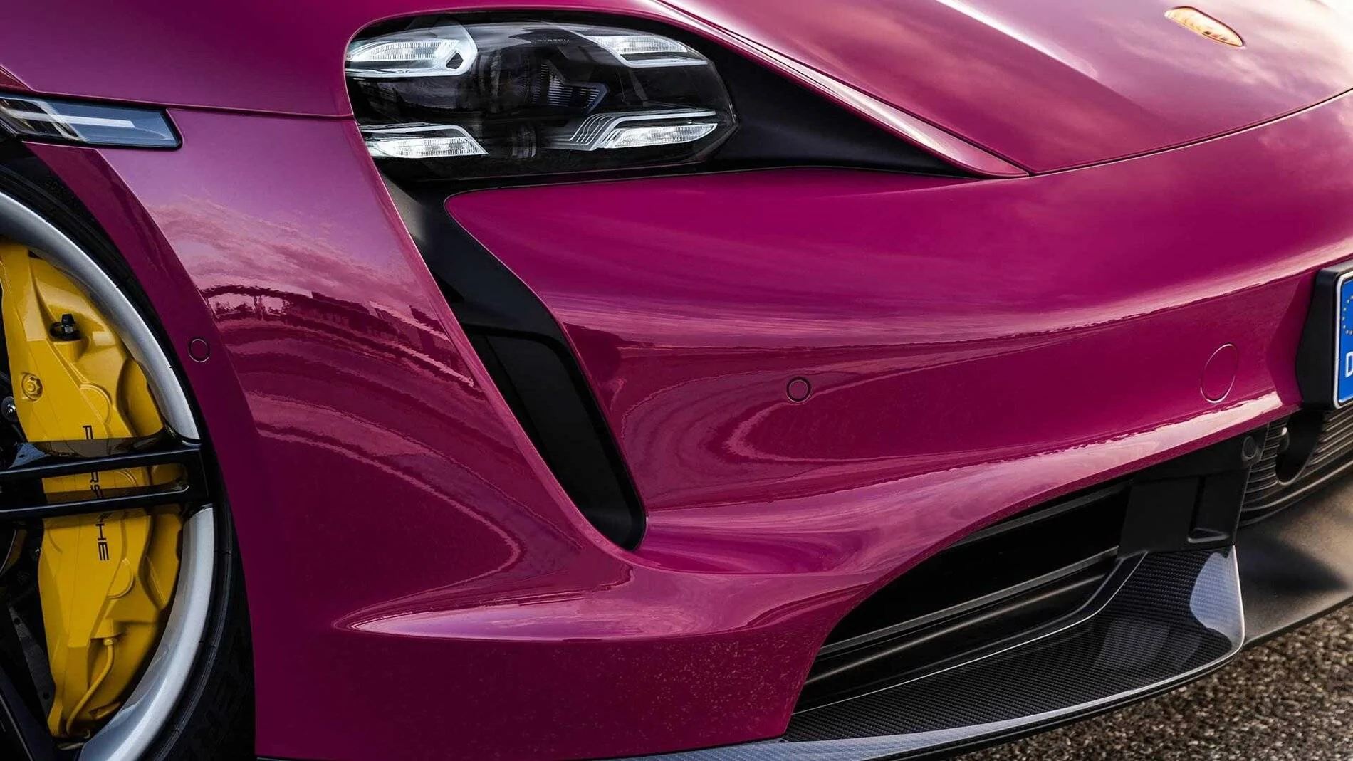 Porsche Taycan Best PTS color options for Taycan porsche-taycan-facelift-2021-rubystar-red-3