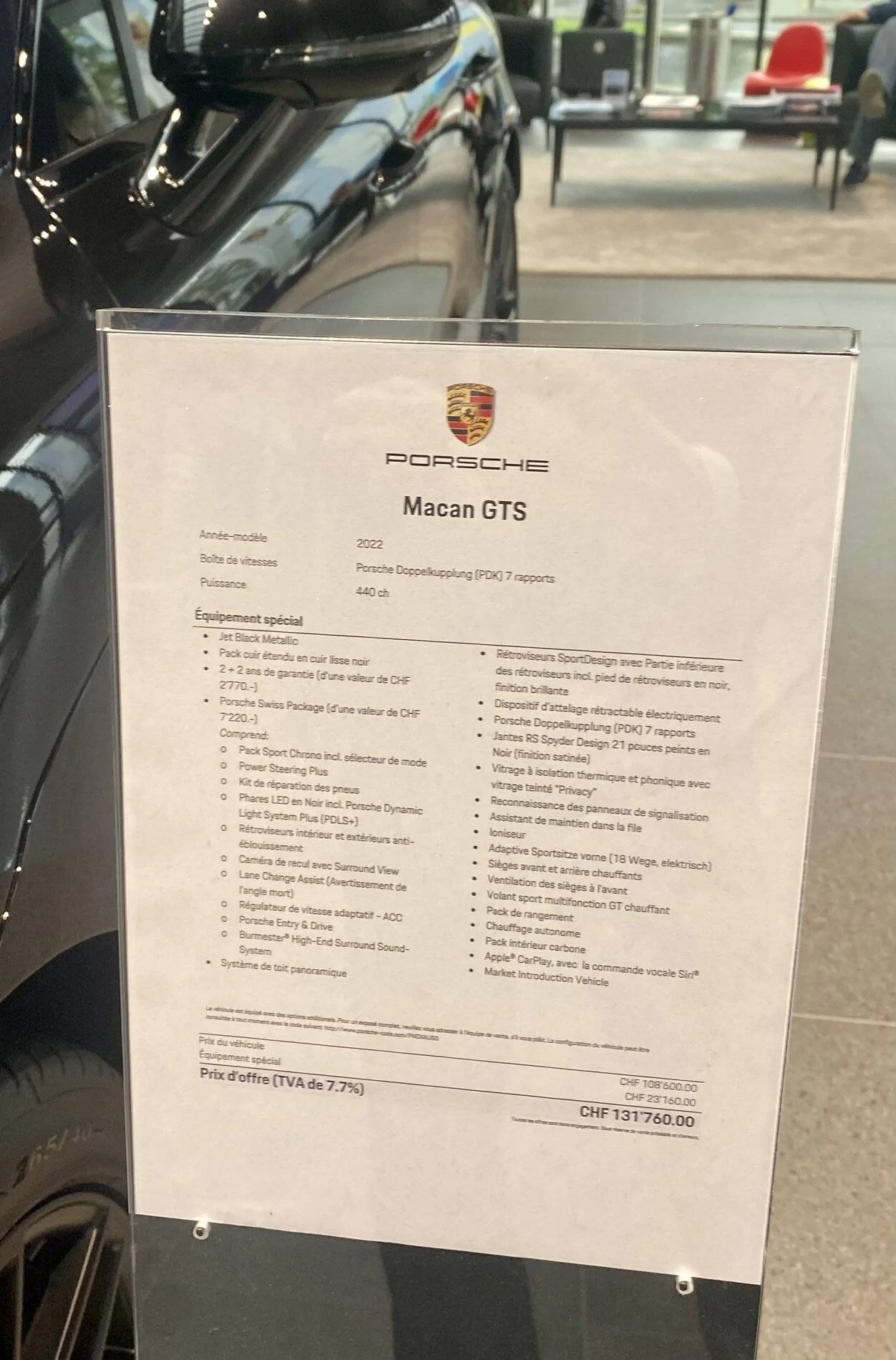 Porsche Taycan Macan 320F4C0D-7211-4158-AD98-7118229E2C8D